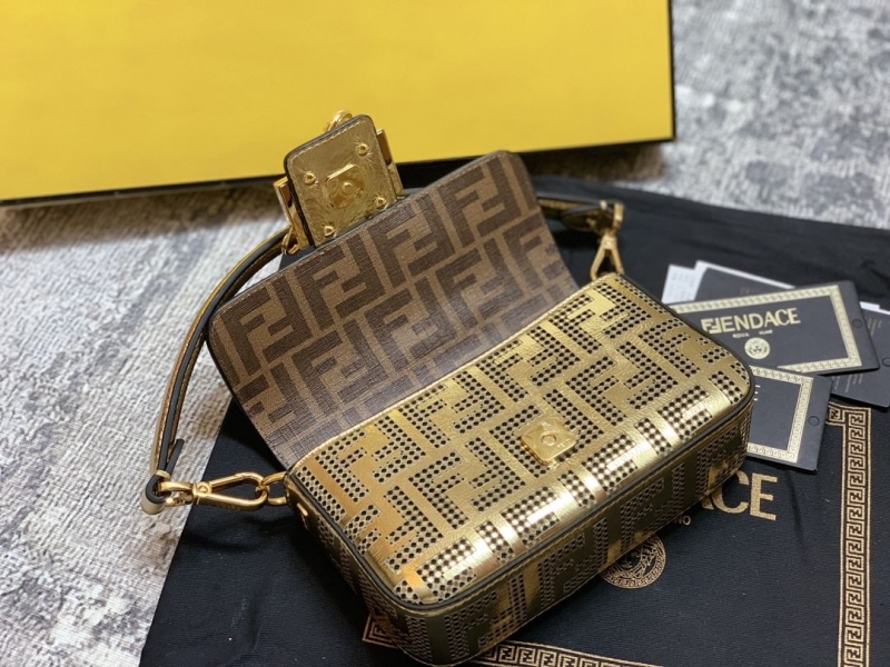 F**di & versace bags
